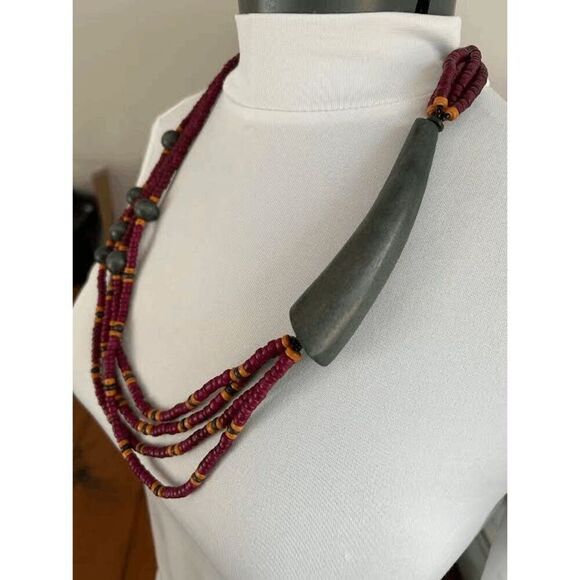 Vintage Bohemian Sub-Sahara Wood Beaded Maroon And Green Tribal Necklace - Picture 1 of 4